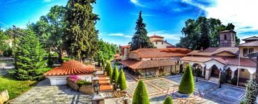 Πανηγυρίζει η Ιερά Μονή της Παναγίας Δοβρά Βεροίας