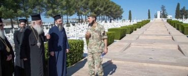 Ο Αρχιεπίσκοπος Αθηνών στα Μνημεία των Ηρώων της Κύπρου