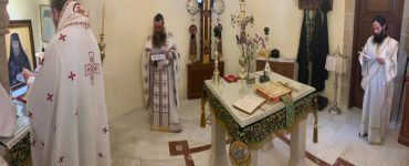 Θείες Λειτουργίες και Ιερές Παρακλήσεις τελούνται αδιάλειπτα στον Όσιο Νικηφόρο τον Λεπρό