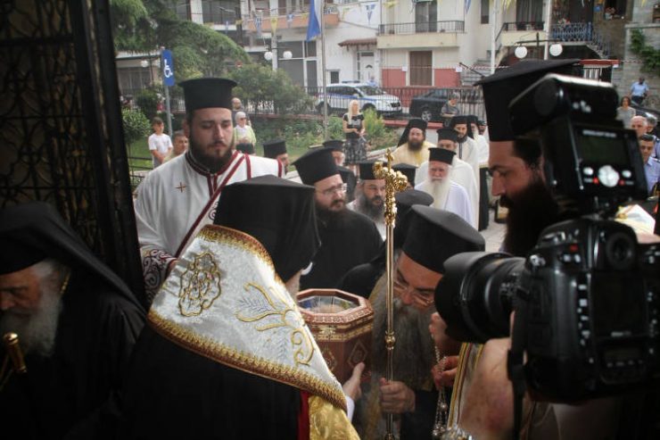 Η Έδεσσα υποδέχθηκε την Τιμία Κάρα του Αγίου Καλλινίκου