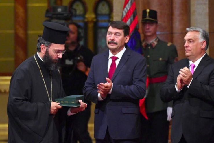 Βράβευση Μητροπολίτου Αυστρίας Αρσενίου από την ουγγρική κυβέρνηση
