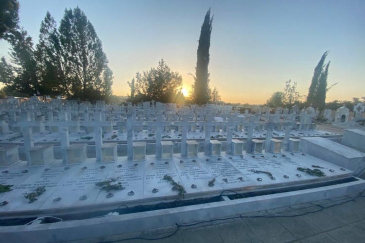 Τρισάγιο Πεσόντων της Τουρκικής Εισβολής στο Στρατιωτικό Κοιμητήριο Λακατάμιας