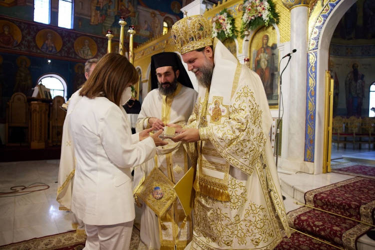 Παρουσία της ΠτΔ η εορτή της Κοιμήσεως της Θεοτόκου στη Νέα Φιλαδέλφεια