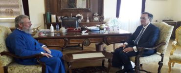 Ο νέος Πρέσβυς της Ελλάδος στην Κύπρο στον Αρχιεπίσκοπο Κύπρου