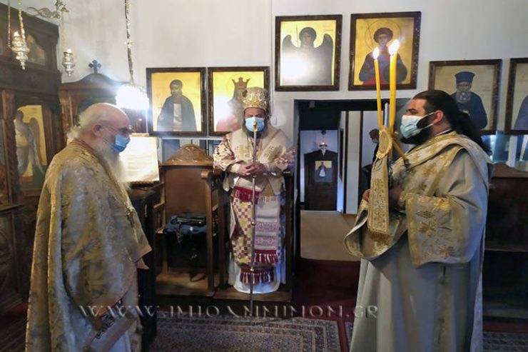 Θεία Λειτουργία στον Σεπτό Οίκο του Αγίου Νεομάρτυρος Γεωργίου Ιωαννίνων