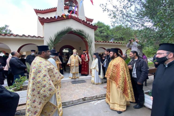 Πανηγύρισε ο Άγιος Ματθαίος στη Μητρόπολη Κυδωνίας