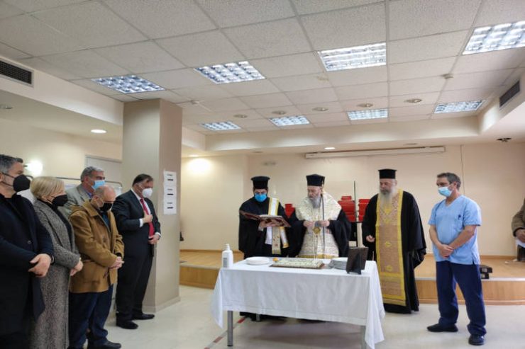 Ο Ναυπάκτου Ιερόθεος στο Νοσοκομείο Μεσολογγίου