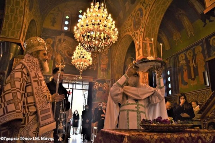 Κυριακή της Σταυροπροσκυνήσεως στη Μικρή Μαντίνεια Αβίας