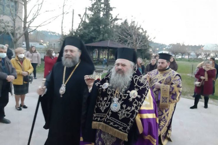 Τα Τρίκαλα υποδέχθηκαν τα Άχραντα Πάθη