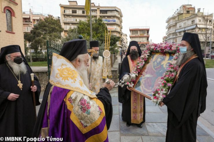 Η Βέροια υποδέχτηκε την Ιερά Εικόνα της Παναγίας Δοβρά