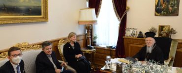 Ο Πολιτικός Διοικητής του Αγίου Όρους στον Οικουμενικό Πατριάρχη