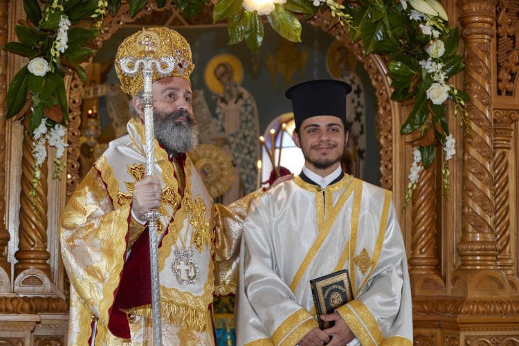 Χειροτονία Διακόνου από τον Αρχιεπίσκοπο Αυστραλίας