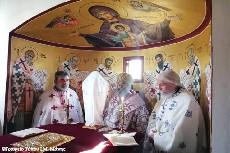 Η εορτή του Αγίου Ραφαήλ σε λόφο κοντά στο Γύθειο