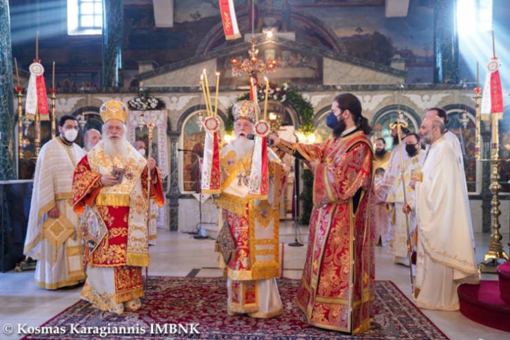 Αρχιερατικό Συλλείτουργο για τους Αγίους Πέντε Ναουσαίους Ιερομάρτυρες