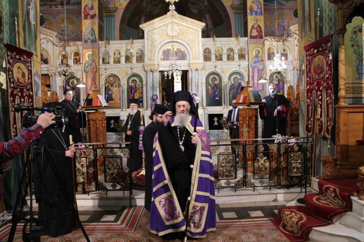 Η Μεγάλη Πέμπτη στο Αγρίνιο