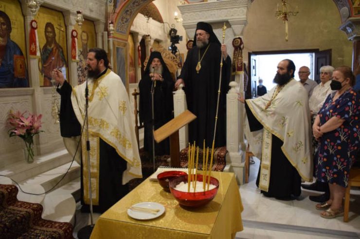 Το Μυστήριο του Ιερού Ευχελαίου στον Άγιο Βησσαρίωνα Τρικάλων