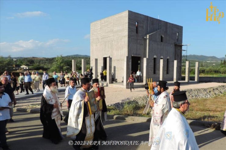 Πανηγύρισε ο νεοανεγειρόμενος Ναός της Αναλήψεως στο νέο κοιμητήριο Άρτας