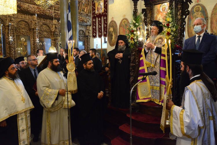 Θυρανοίξια και Πατριαρχική Θεία Λειτουργία στον νεόδμητο Ιερό Ναό Οσίου Παϊσίου στα Ιωάννινα