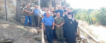 Προσκύνημα του Διδυμοτείχου Δαμασκηνού στη Γυαλιά