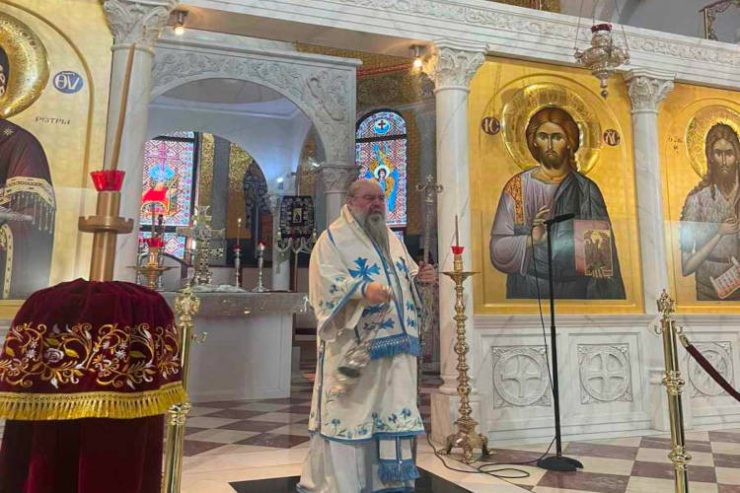 Ο Μητροπολίτης Λεμεσού λειτούργησε στην Κυπερούντα