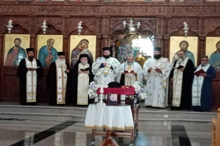 Η εξόδιος ακολουθία του π Νικολάου Παρασκευόπουλου