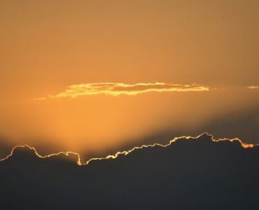 Αγάπη σημαίνει...