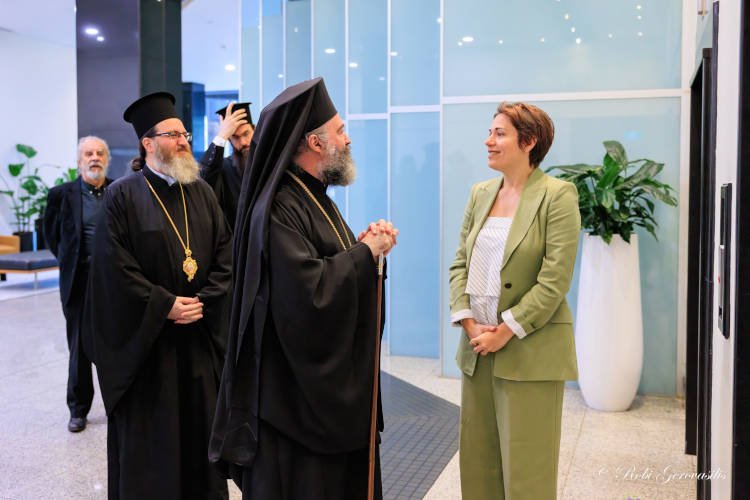 Ο Αρχιεπίσκοπος Αυστραλίας στο Ελληνικό Προξενείο Πέρθης και στο Γηροκομείο «Άγιος Ανδρέας»