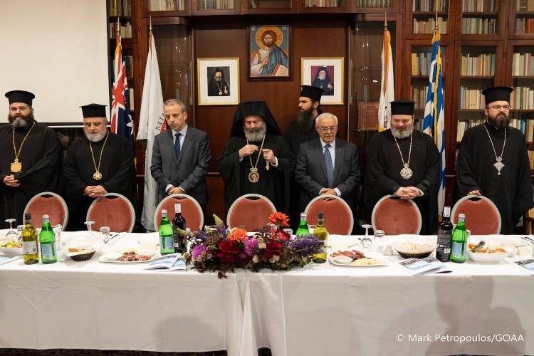 Ο Αρχιεπίσκοπος Αυστραλίας βράβευσε τους «Καλούς Σαμαρείτες» του Ελληνικού Κέντρου Προνοίας