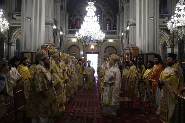 Η Ενθρονιστήρια Θεία Λειτουργία του Μητροπολίτου Αιτωλίας Δαμασκηνού