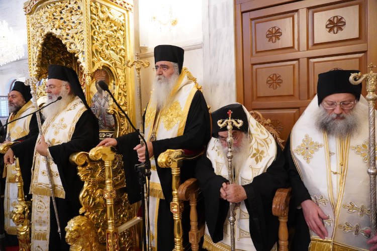 Η Εξόδιος Ακολουθία του μακαριστού Αρχιεπισκόπου Κύπρου Χρυσοστόμου