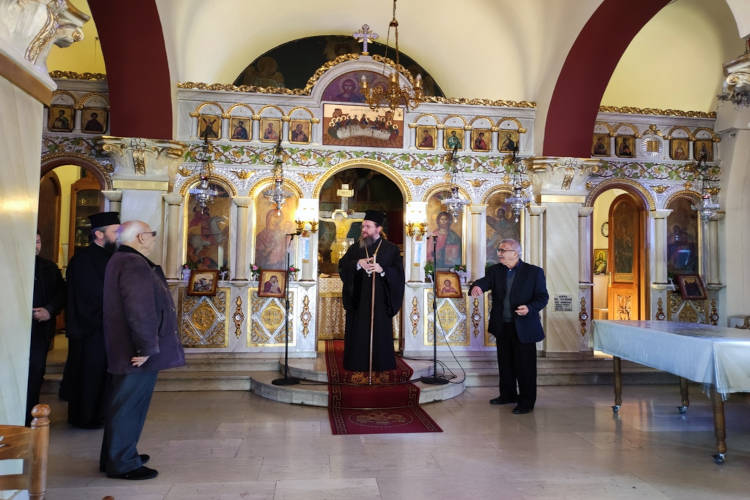 Επίσκεψη του Μητροπολίτου Αιτωλίας και Ακαρνανίας στο Κοιμητήριο Αγρινίου