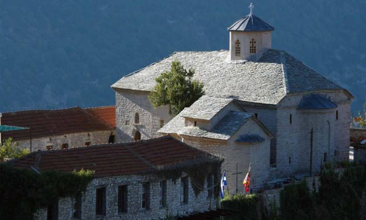 Η εορτή των Θεοφανείων στην Ιερά Μονή Σπηλιάς