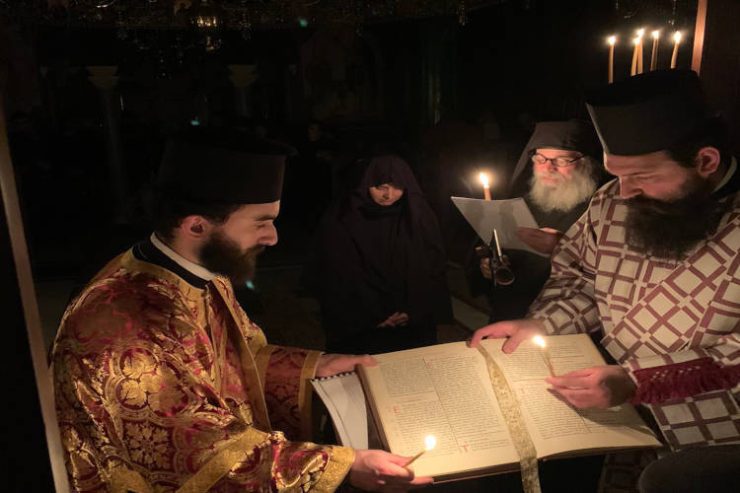 Κουρά μοναχής στην Ιερά Μονή Αγίου Ιλαρίωνος Προμάχων