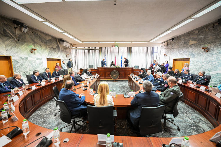 Ο Αρχιεπίσκοπος Αυστραλίας ανακηρύχθηκε Επίτιμος Δημότης Λαρισαίων