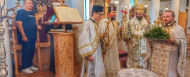 Η Εορτή της Προόδου του Τιμίου Σταυρού στη Μητρόπολη Μαρωνείας