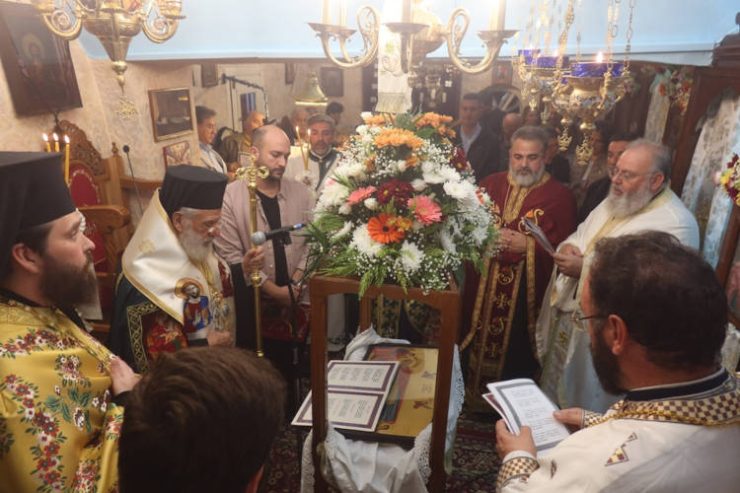 Με κατάνυξη τιμήθηκε ο Όσιος Πατάπιος στη Μύκονο