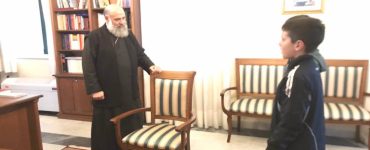 Κάλαντα Θεοφανείων στον Μητροπολίτη Θεσσαλιώτιδος Τιμόθεο