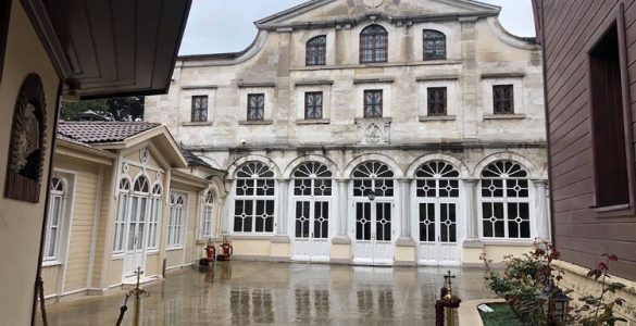 Οικουμενικό Πατριαρχείο: «Όχι» στον γάμο για τα ομόφυλα ζευγάρια Οικουμενικό Πατριαρχείο: Αίρεται η ποινή των Επισκόπων Ευμενείας Ειρηναίου και Δορυλαίου Δαμασκηνού Ανασυγκρότηση της Αγίας και Ιεράς Συνόδου του Οικουμενικού Πατριαρχείου