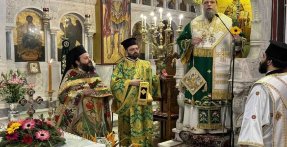 Η Κυριακή της Σταυροπροσκυνήσεως στη Νέα Ιωνία