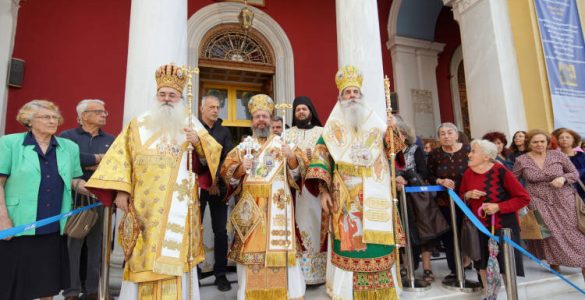 Πάνδημος ο εορτασμός των Αγίων Κωνσταντίνου και Ελένης στον Πειραιά