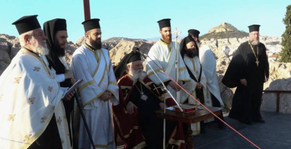 Αρχιεπίσκοπος: Εύχομαι οι Άγιοι Απόστολοι να μας βγάλουν από τις δυσκολίες
