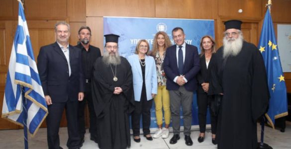 Υπογραφή Μνημονίου Συνεργασίας μεταξύ ΥΠΑΙΘΑ και Εκκλησίας