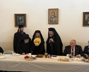 Ολοκάρδιες ευχές του Αρχιεπισκόπου Αυστραλίας στον εορτάζοντα Γέροντα Στέφανο Παντανασσιώτη