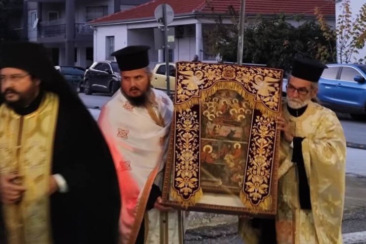 Υποδοχή της δίζωνης Εικόνος της Υπεραγίας Θεοτόκου στην Καρδίτσα